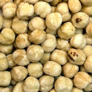 Фундук бланшований